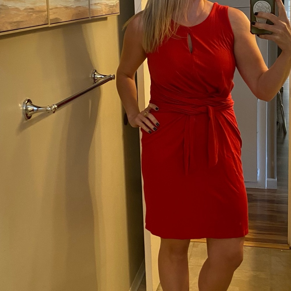 EUC Banana republic dress in red